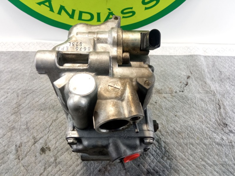 Recambio de compresor aire acondicionado para volkswagen golf referencia OEM IAM 1K0820803Q  