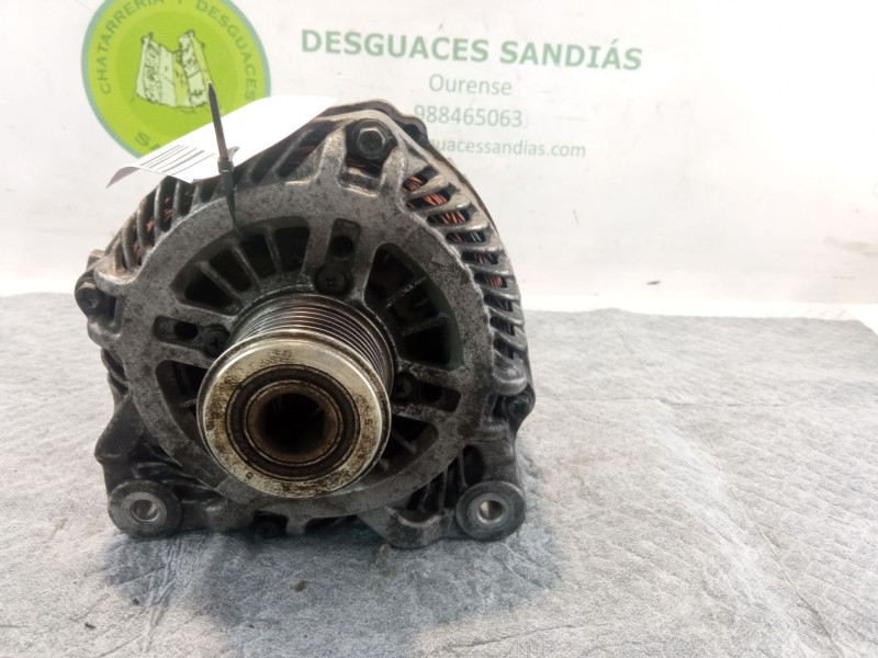 Recambio de alternador 210a/12v para renault vel satis referencia OEM IAM 8200404464  