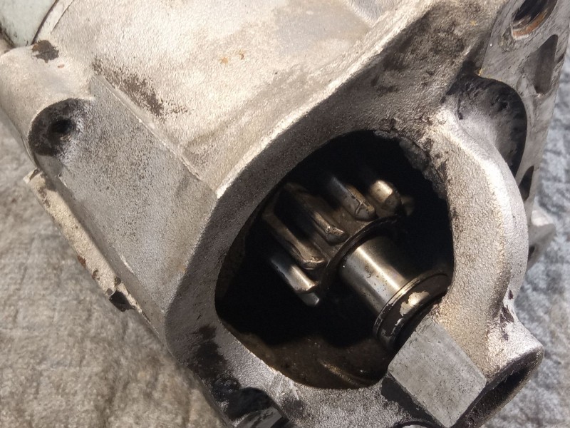 Recambio de motor arranque para renault megane referencia OEM IAM D7R49  