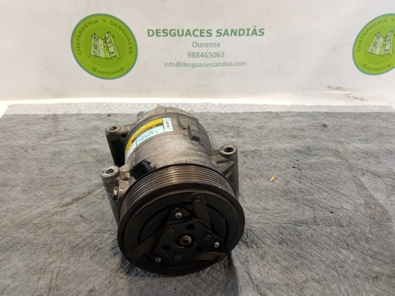 Recambio de compresor aire acondicionado para renault megane referencia OEM IAM 8200309193  01140018
