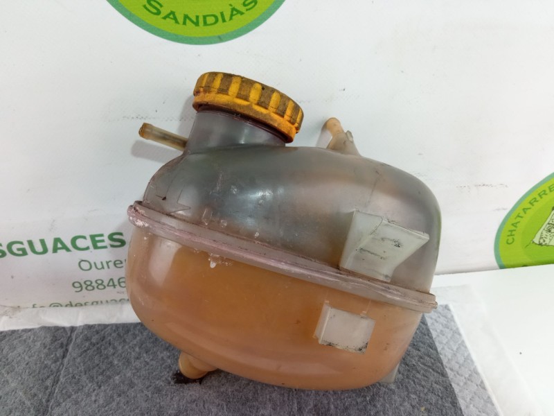 Recambio de deposito expansion para opel corsa referencia OEM IAM 09128766 460029937 