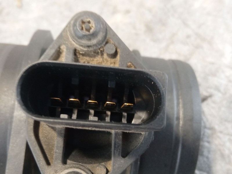 Recambio de caudalimetro para seat ibiza referencia OEM IAM 0281002531  038906461B