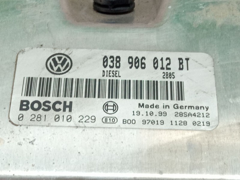 Recambio de centralita motor para seat toledo referencia OEM IAM 038906012BT0281010229  