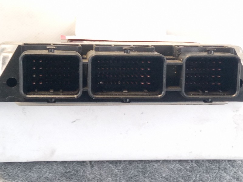 Recambio de centralita motor para ford focus referencia OEM IAM 8M51-12A650-LB8YLB 0281011701 