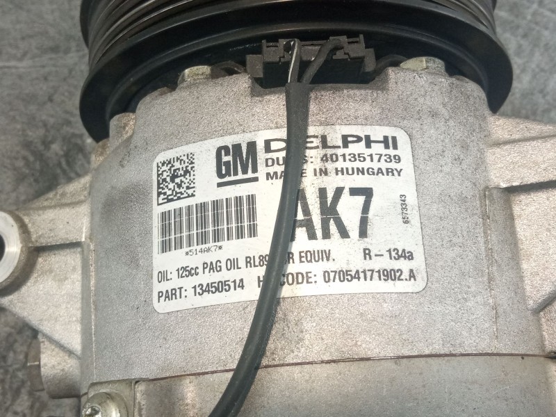 Recambio de compresor aire acondicionado para opel zafira referencia OEM IAM TG12C173  
