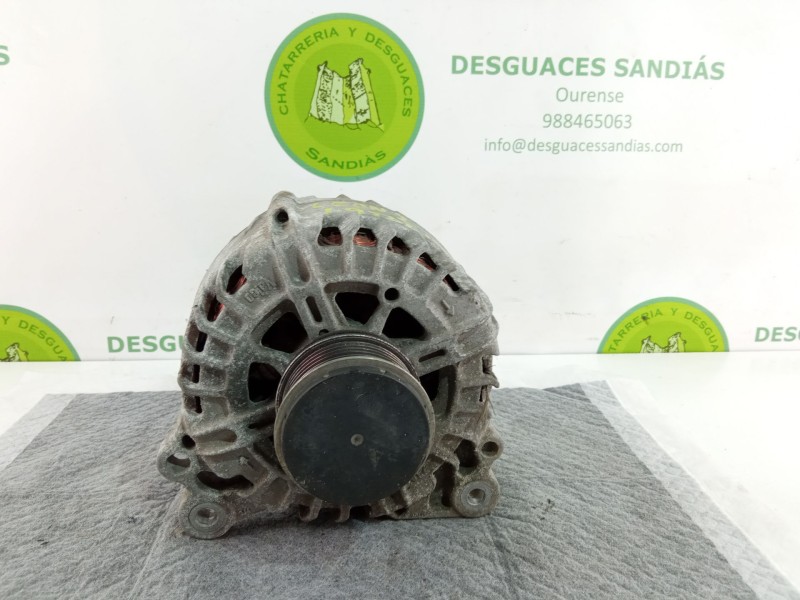 Recambio de alternador para seat león referencia OEM IAM 03L903023F TG14C026 VALEO 