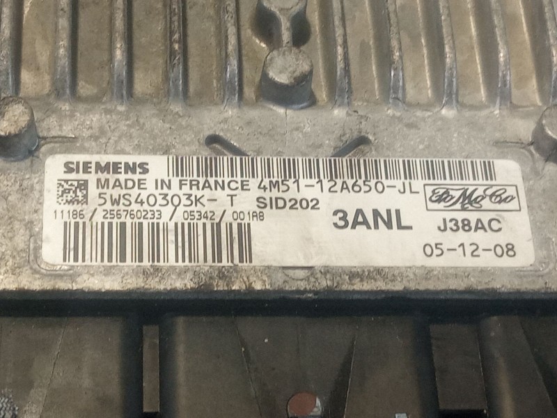 Recambio de centralita motor para ford focus referencia OEM IAM 5WS40303K-T  