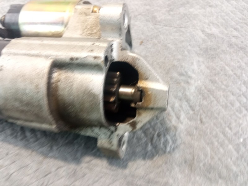 Recambio de motor arranque para renault megane referencia OEM IAM 8200021396  