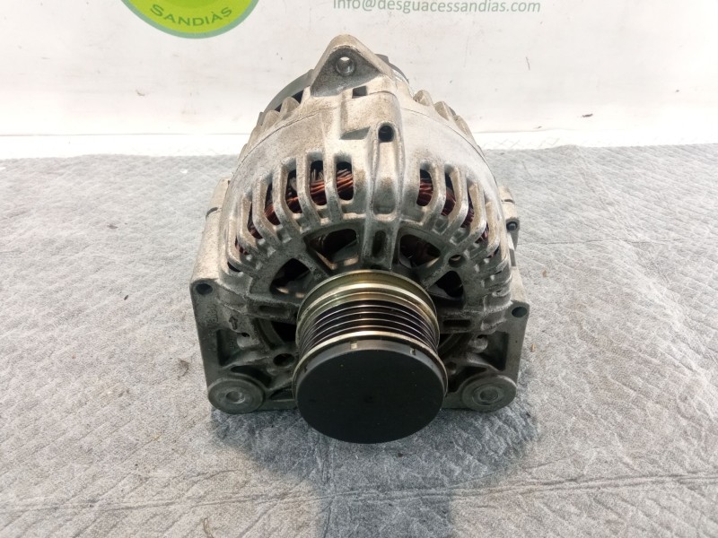 Recambio de alternador para renault megane referencia OEM IAM TG11C064-S543562A  