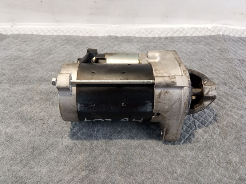 Recambio de motor arranque para mercedes benz c220 referencia OEM IAM   