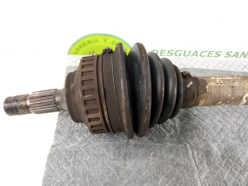 Recambio de palier derecho para citroën xsara referencia OEM IAM 8KN73  