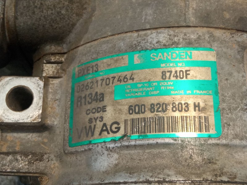 Recambio de compresor aire acondicionado para seat ibiza referencia OEM IAM 6Q0820803H  