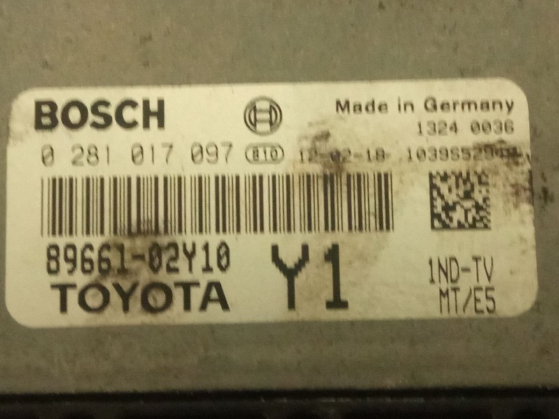 Recambio de centralita motor para toyota auris referencia OEM IAM 0281017097  89661-02Y10