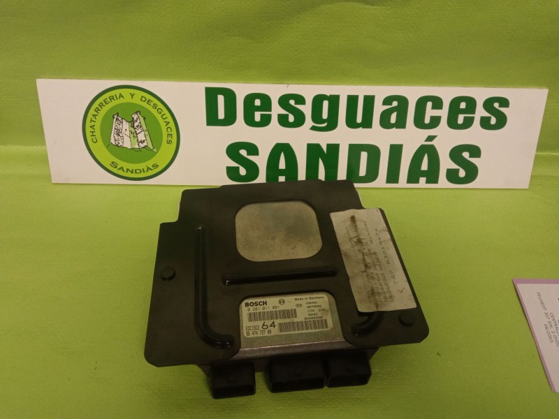 Recambio de centralita motor para peugeot 307 referencia OEM IAM 0281011081  9647472780