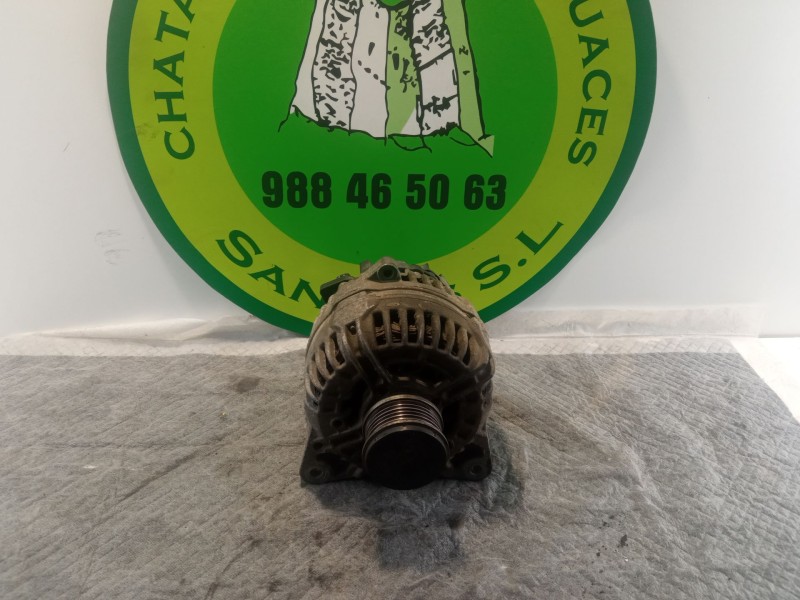 Recambio de alternador 150a/14v para renault kangoo referencia OEM IAM 0124525139  