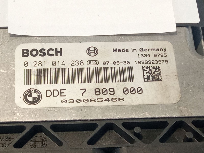 Recambio de centralita motor para bmw 320d referencia OEM IAM 0281014238 DDE7809000 