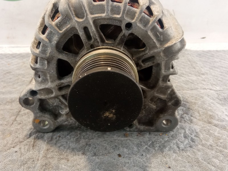 Recambio de alternador 110a/14v para seat león referencia OEM IAM 03L903023JTG12C113  
