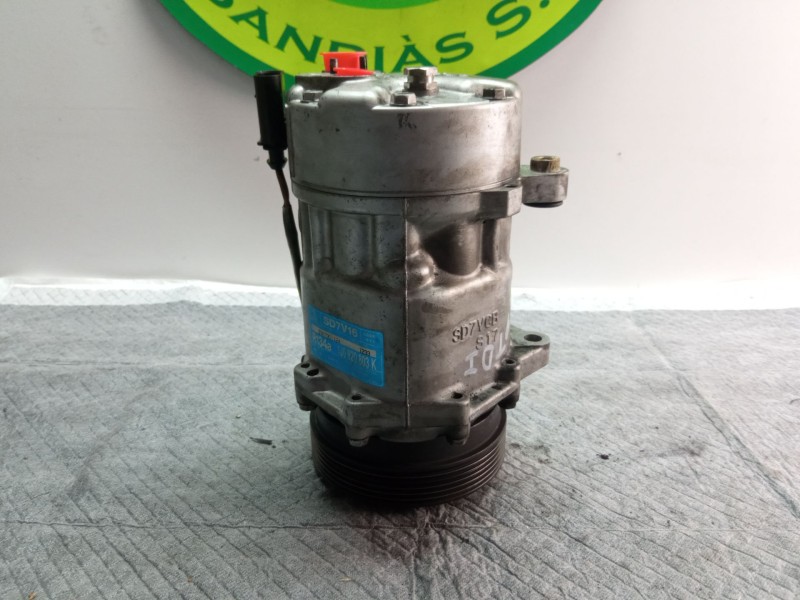 Recambio de compresor aire acondicionado para audi a3 referencia OEM IAM 1J0820803K  