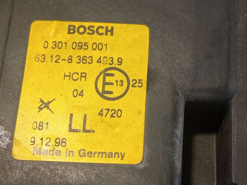 Recambio de faro delantero izquierdo para bmw 318 referencia OEM IAM 0301095001BOCH  