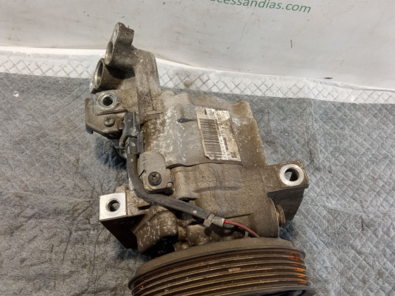Recambio de compresor aire acondicionado para dacia sandero referencia OEM IAM   