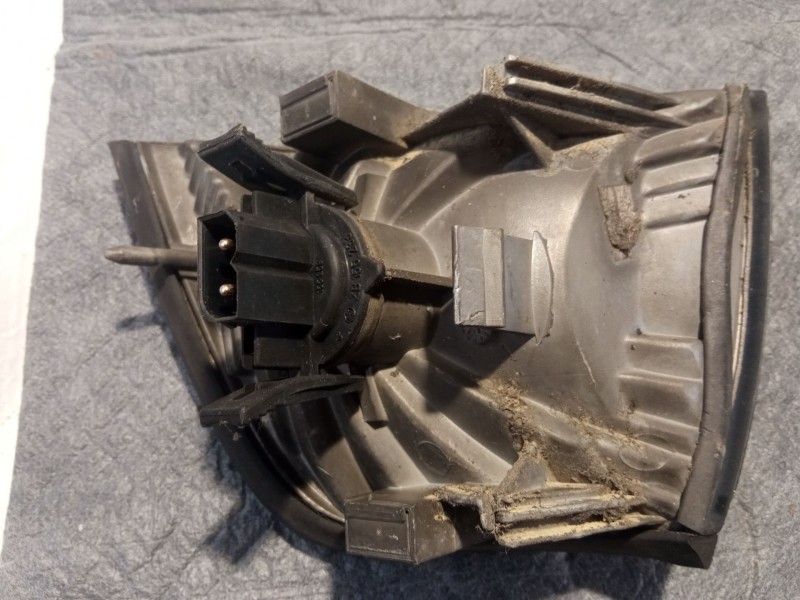 Recambio de piloto intermitente delantero derecho para bmw 318 referencia OEM IAM   