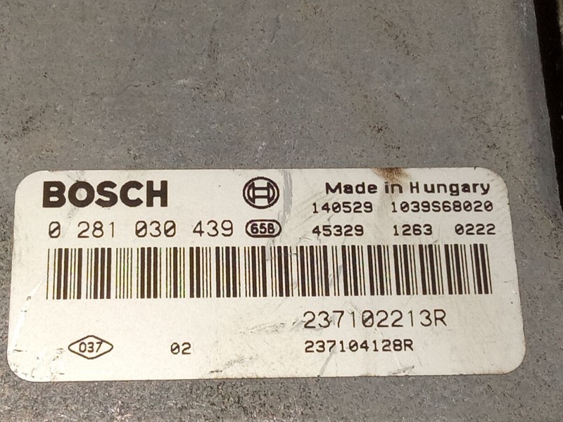 Recambio de centralita motor para dacia sandero referencia OEM IAM 0281030439237102213R  