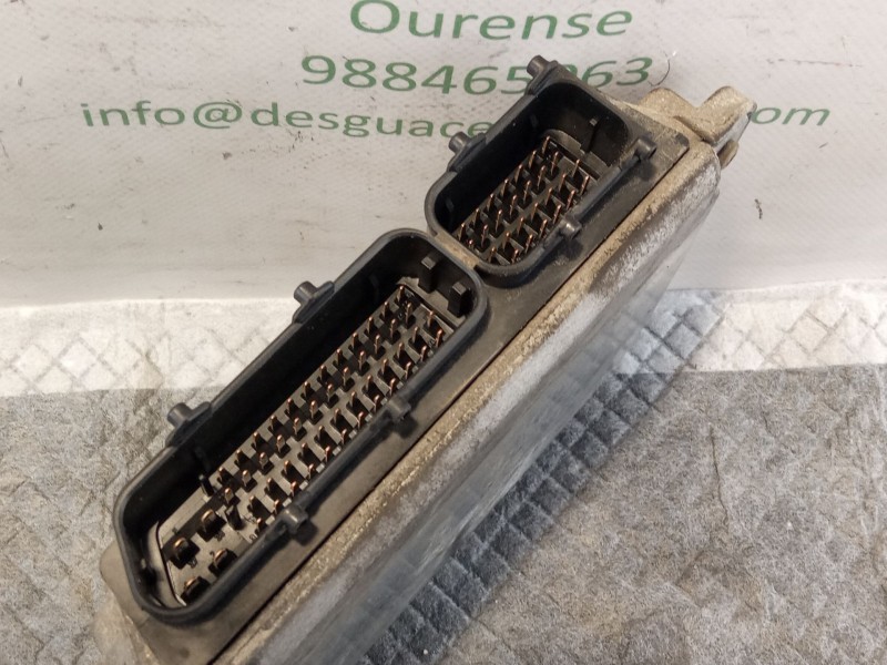 Recambio de centralita motor para volkswagen golf referencia OEM IAM 038906018BM0281001846  