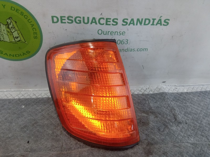 Recambio de piloto intermitente delantero derecho para mercedes benz 200 200d referencia OEM IAM   