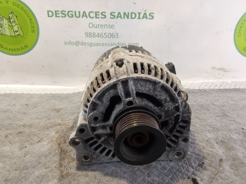 Recambio de alternador 70a/14v para volkswagen passat referencia OEM IAM 0123310001  028903025