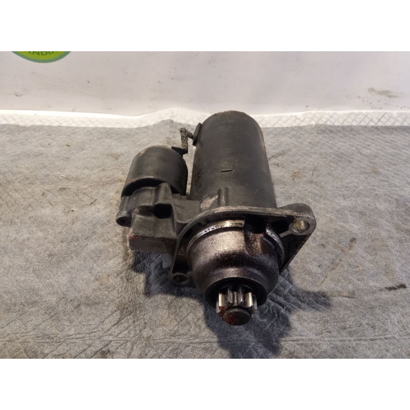 Recambio de motor arranque para volkswagen passat referencia OEM IAM 02A911023J  0001124001