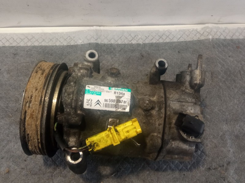 Recambio de compresor aire acondicionado para citroën c4 referencia OEM IAM 9659875780  