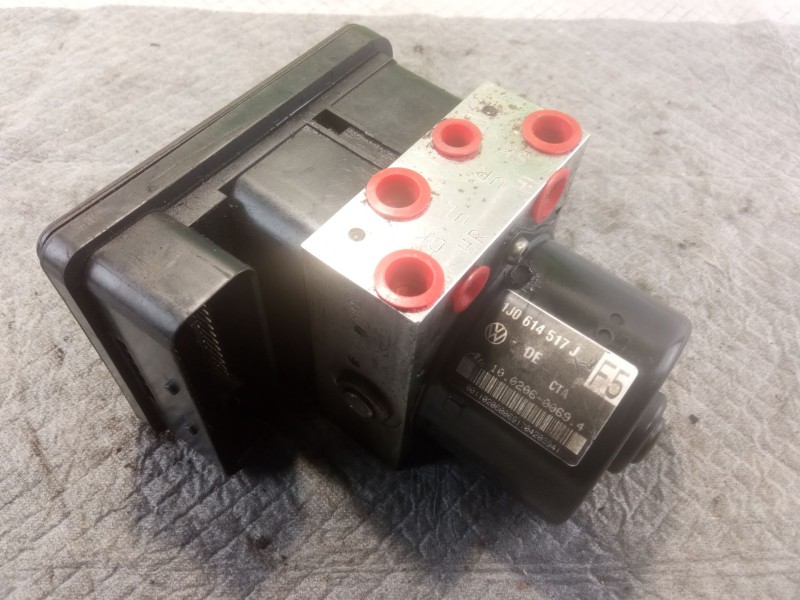Recambio de modulo abs para seat león referencia OEM IAM 1J0614517J  