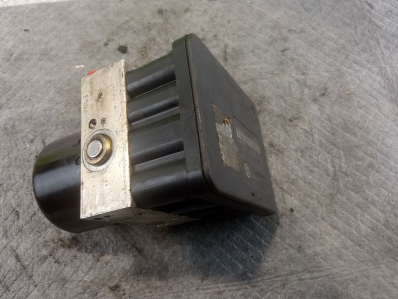 Recambio de modulo abs para seat león referencia OEM IAM 1J0614517J  