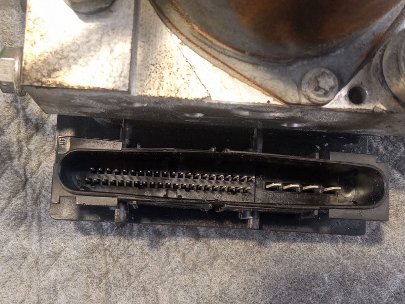 Recambio de modulo abs para range rover sport hse referencia OEM IAM 0265235020SRB500440  