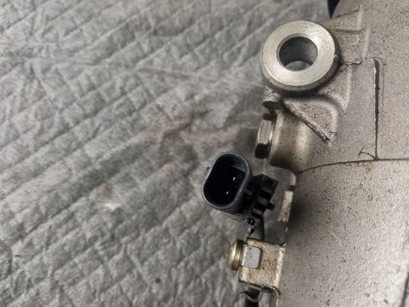 Recambio de compresor aire acondicionado para opel astra referencia OEM IAM 401351739  