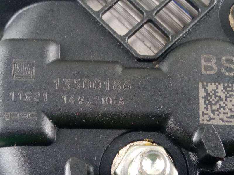 Recambio de alternador 100a/14v para opel astra referencia OEM IAM 13500186  