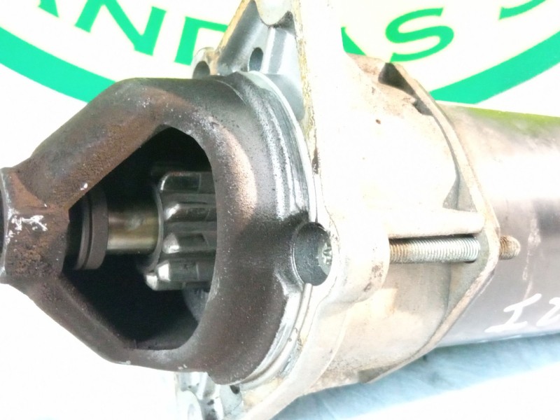 Recambio de motor arranque para opel corsa referencia OEM IAM 09130838  