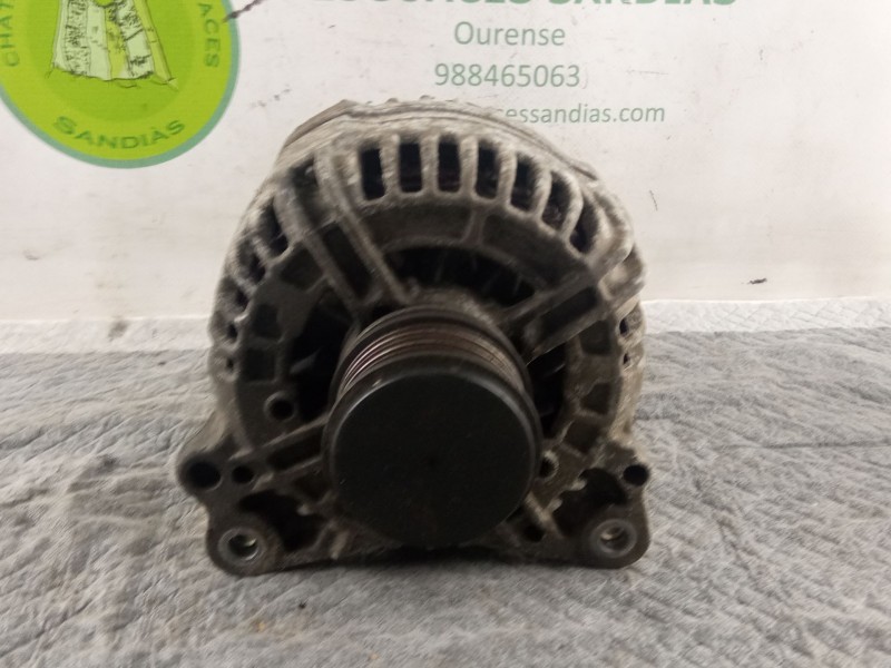 Recambio de alternador 140a/14v para volkswagen caddy referencia OEM IAM 0124525091-06F903023F  