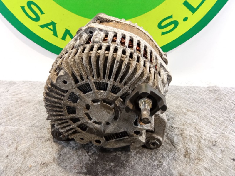 Recambio de alternador 14v/210a para renault laguna referencia OEM IAM 8200654785  