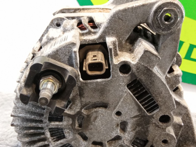 Recambio de alternador 14v/210a para renault laguna referencia OEM IAM 8200654785  
