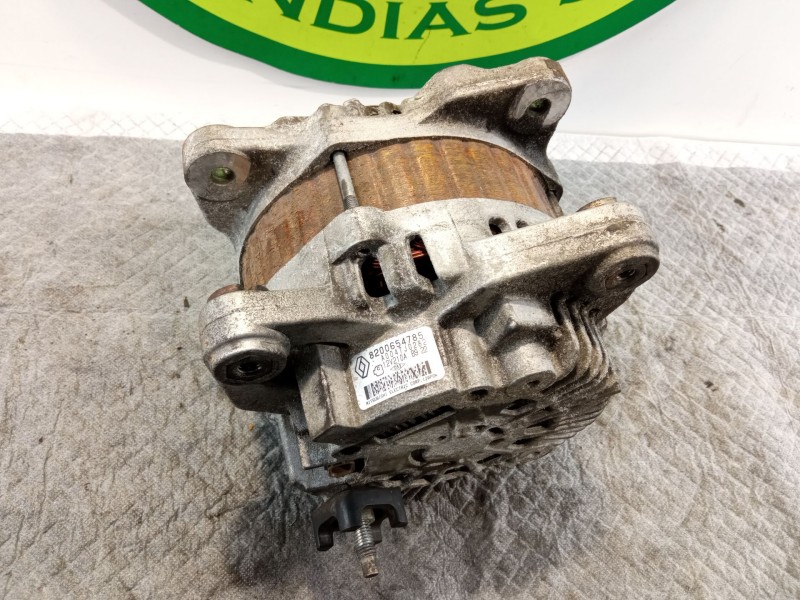 Recambio de alternador 14v/210a para renault laguna referencia OEM IAM 8200654785  