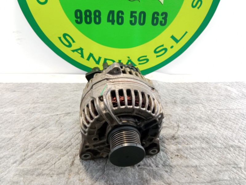 Recambio de alternador para renault laguna referencia OEM IAM 01245250768200251006  