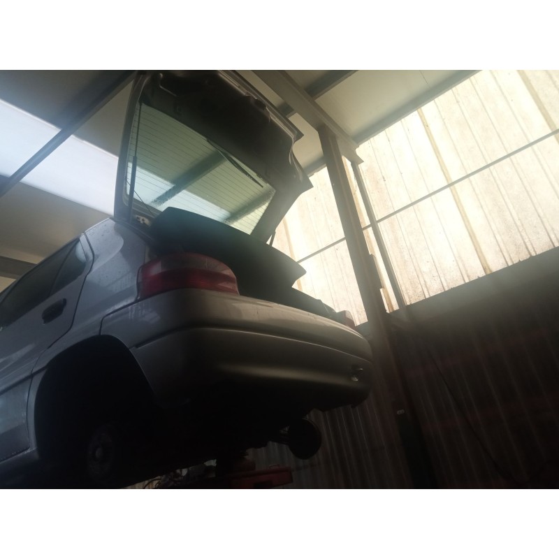 citroën saxo del año 2000