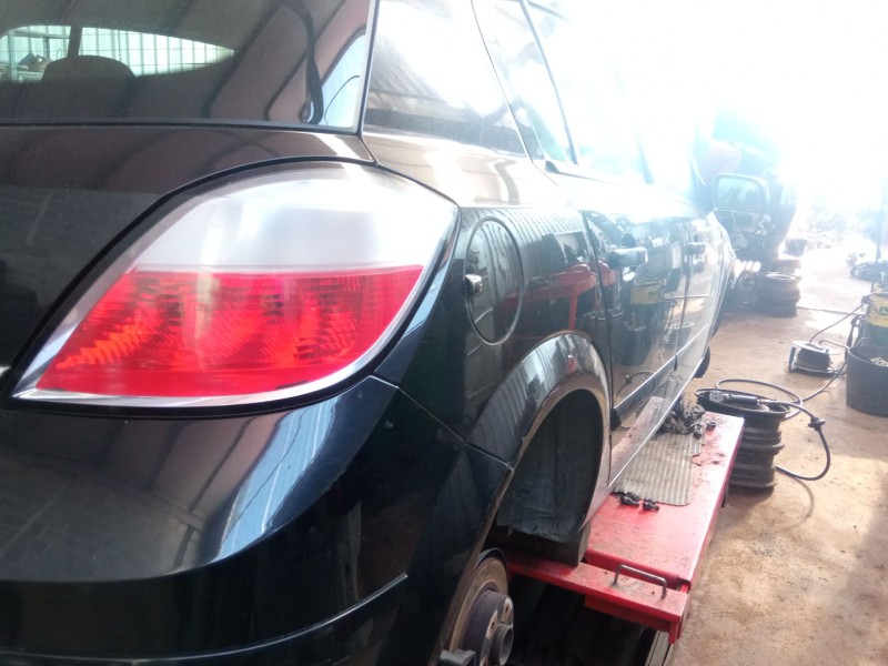 opel astra del año 2013