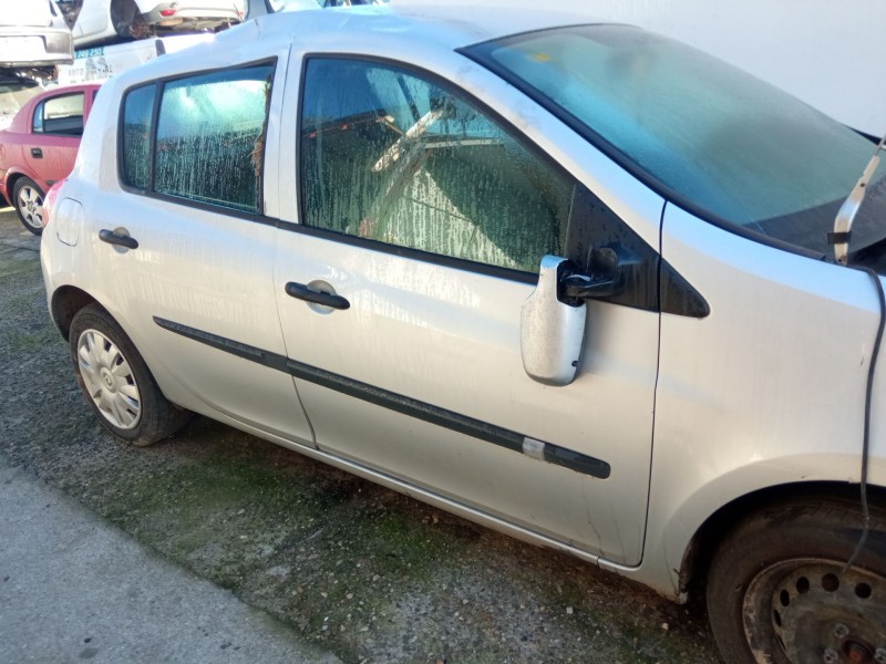 renault clio del año 2007