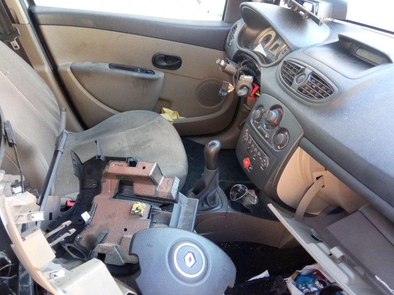 renault clio del año 2007