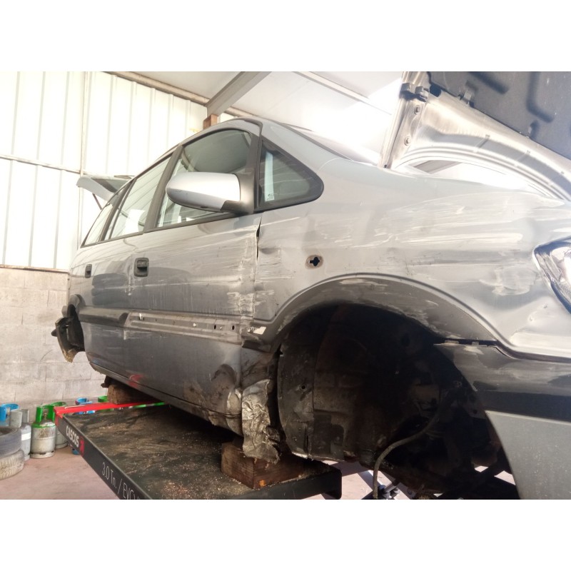 opel zafira del año 2003