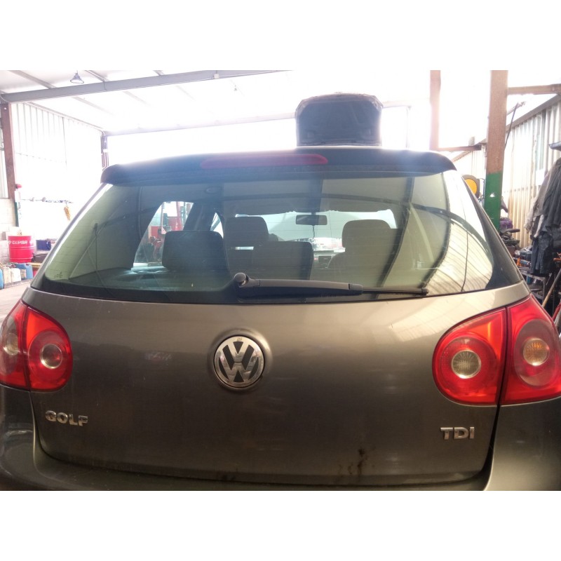 volkswagen golf del año 2005