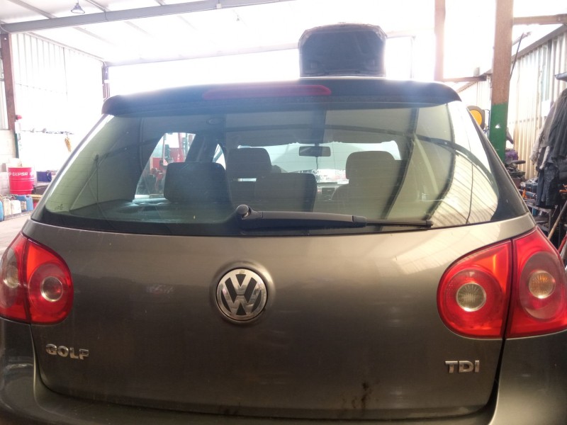 volkswagen golf del año 2005