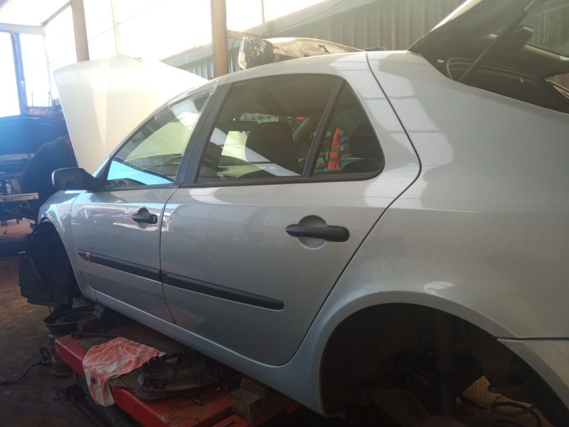 renault laguna rxe 1.9dci del año 2001
